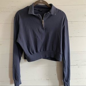 Long Sleeve Crop Top w/Bonus Gray Scrunchie